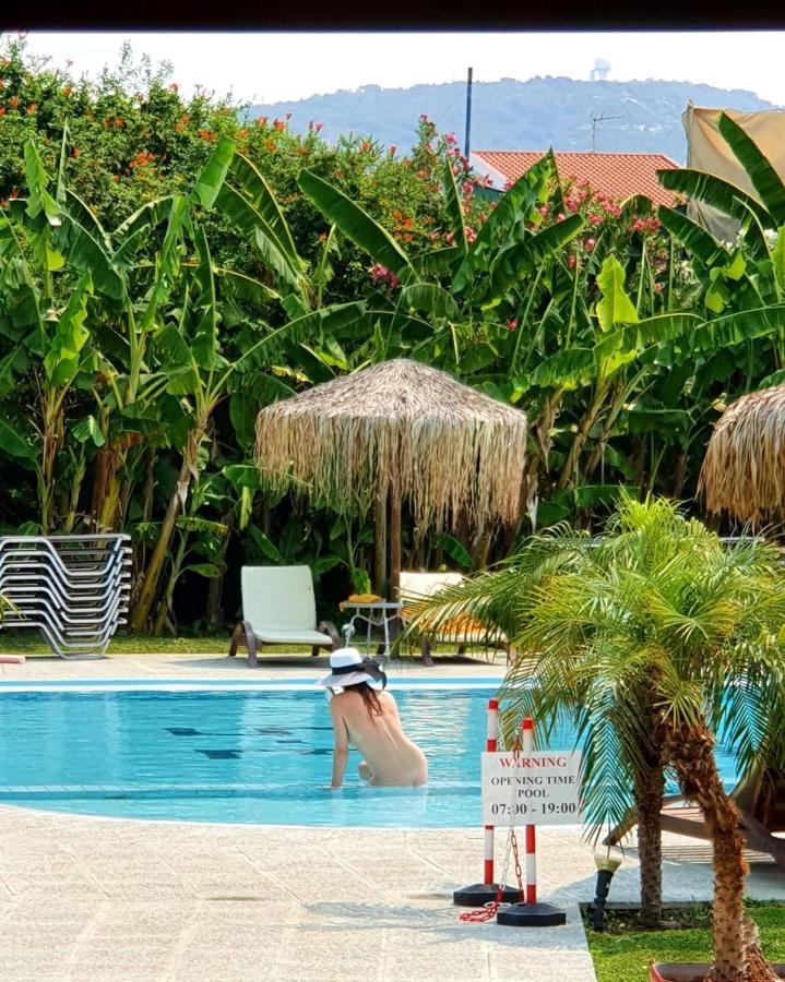 Naturist Angel Nudist Club Hotel - Adults Only Paradeísion Exteriör bild